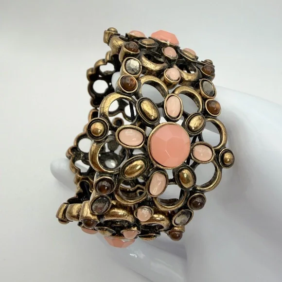 STATEMENT BRACELET - Picture 6 of 6